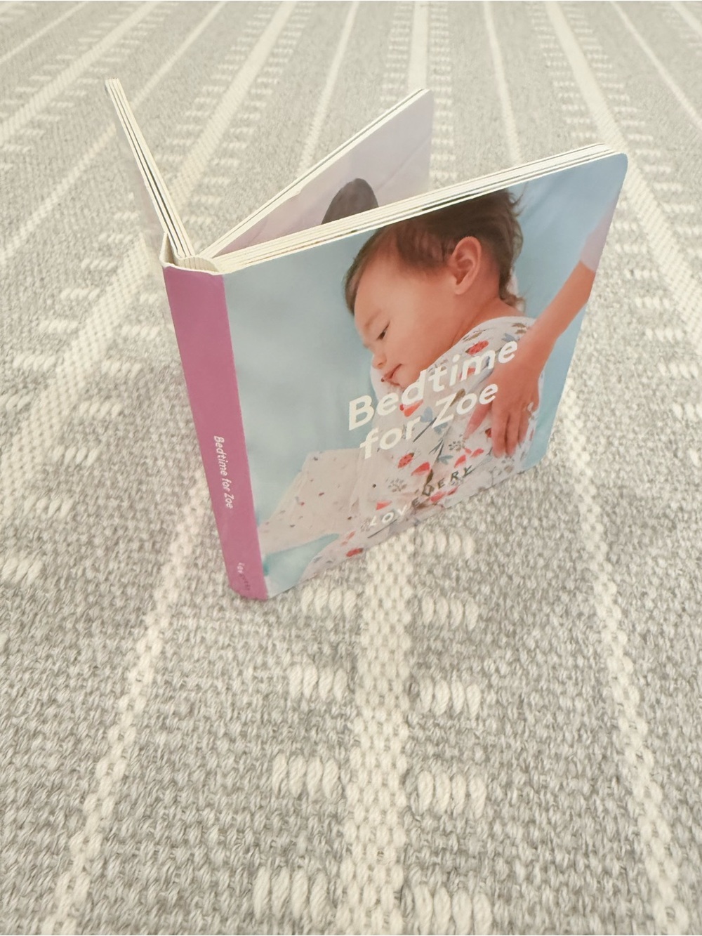 LOVEVERY Board Book - Bedtime for Zoe - Picture 5 of 6